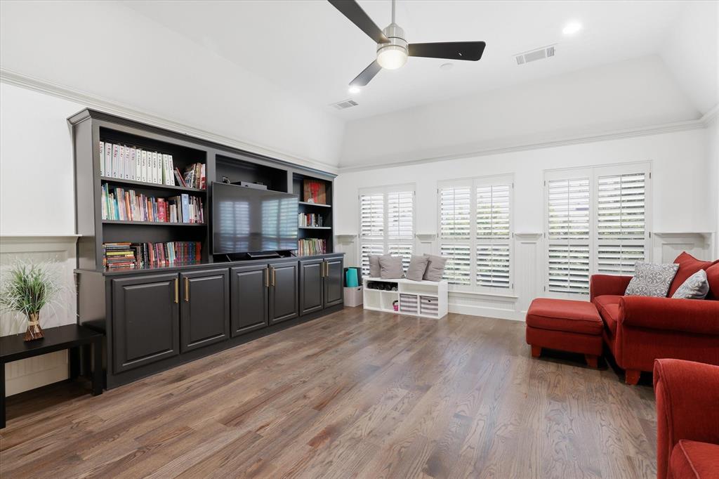 6738 Reims Court Property Photo 29