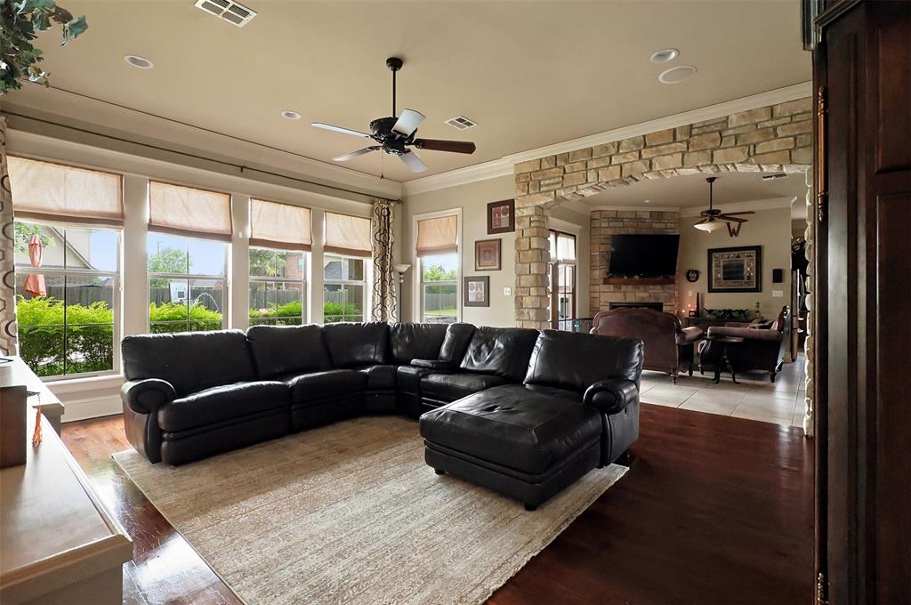 605 Fall Winds Circle Property Photo 11