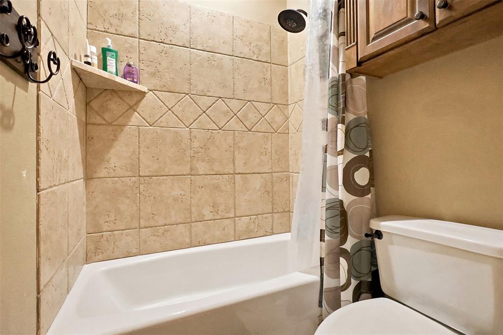 605 Fall Winds Circle Property Photo 24