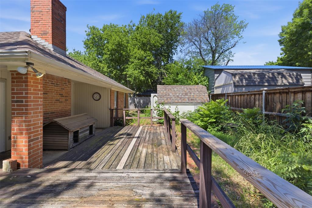 1501 Pickwick Lane Property Photo 28