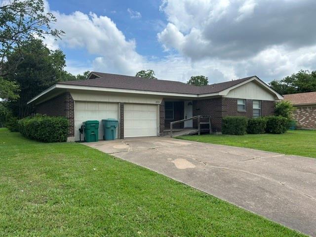 1821 W Belden Street Property Photo 3