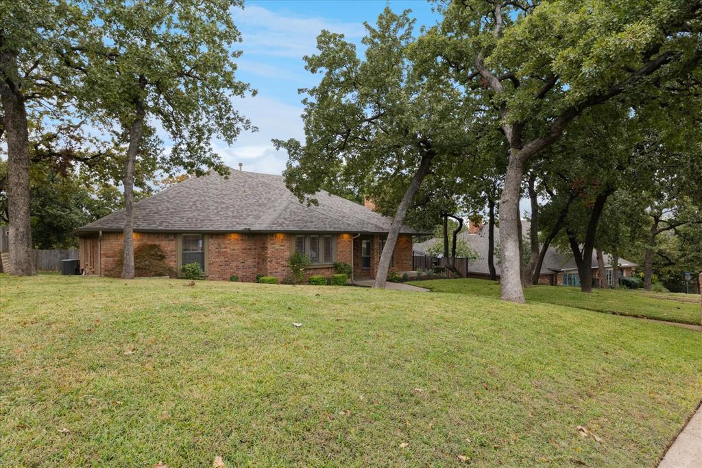 2618 Keystone Drive Property Photo 3