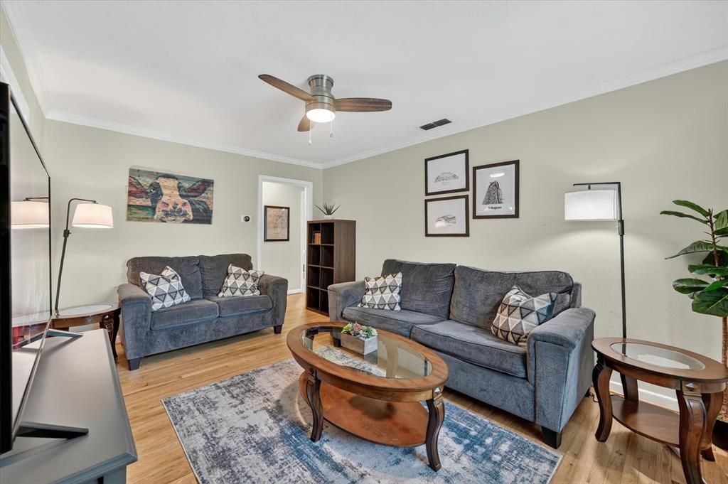 601 Circle Drive Property Photo 4