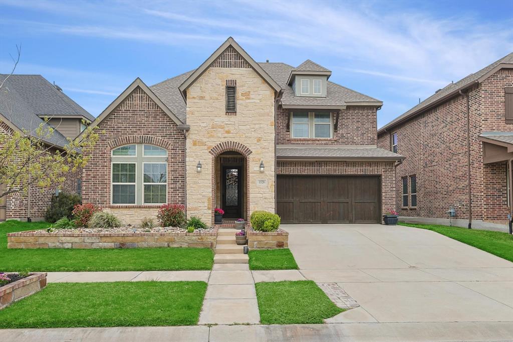 1528 8th Street Property Photo 1