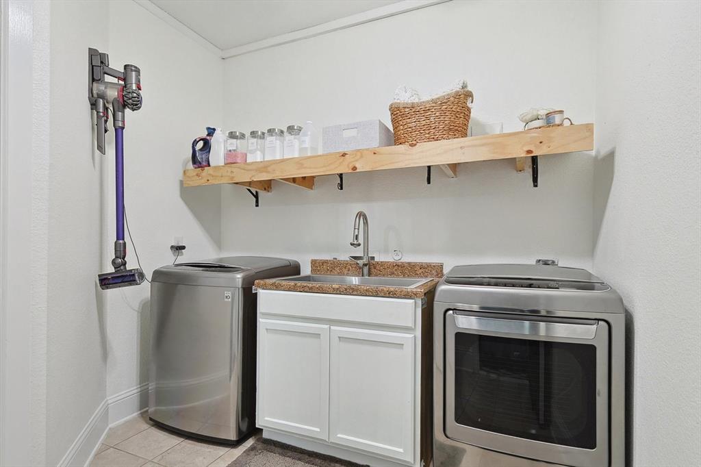 1528 8th Street Property Photo 31