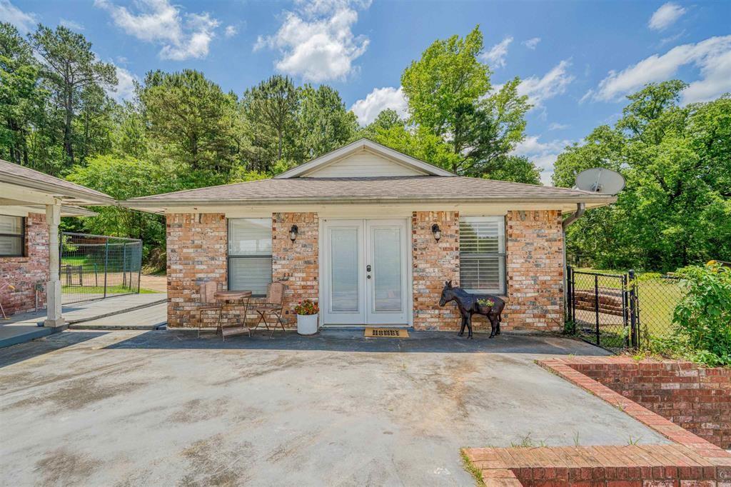 1936 A Silver Maple Road Property Photo 18