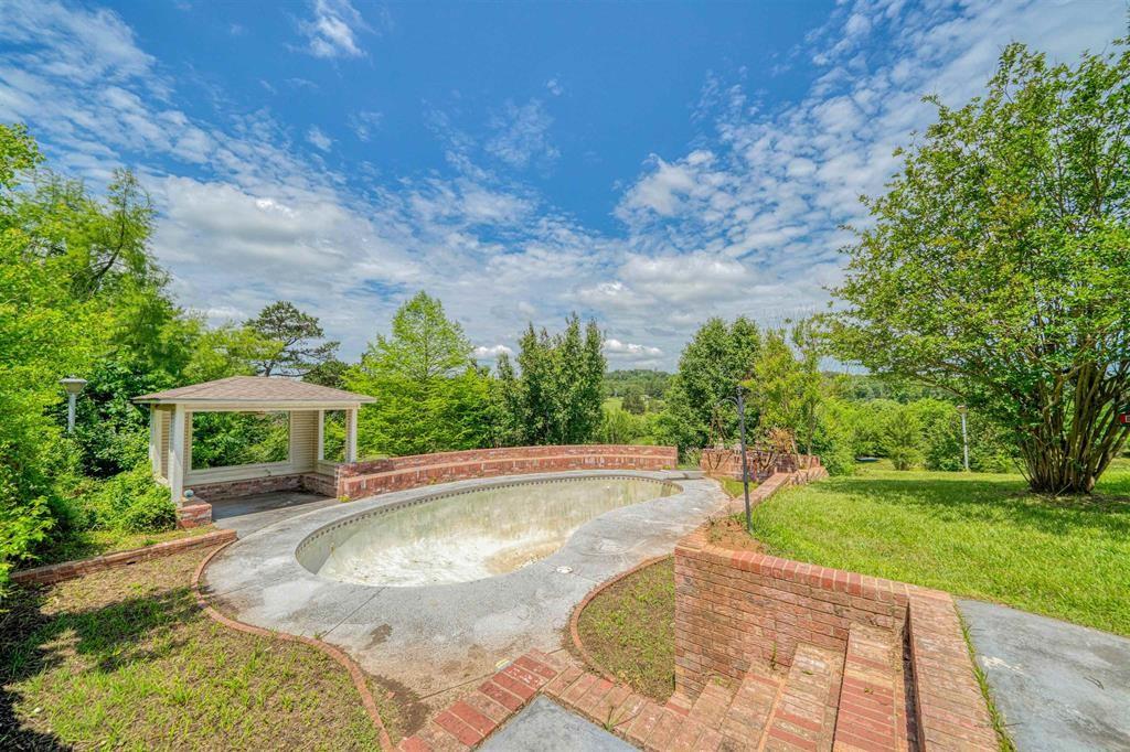 1936 A Silver Maple Road Property Photo 25