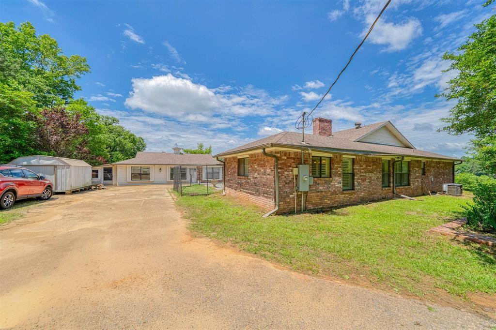 1936 A Silver Maple Road Property Photo 29