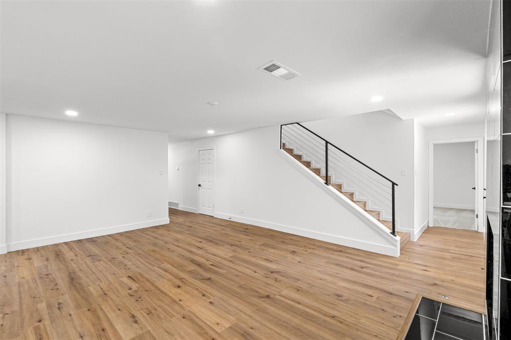 2206 Tosca Lane Property Photo 13