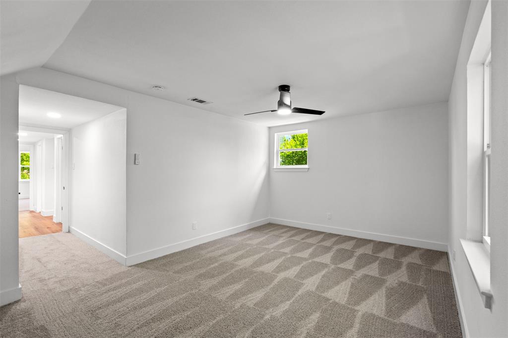 2206 Tosca Lane Property Photo 23