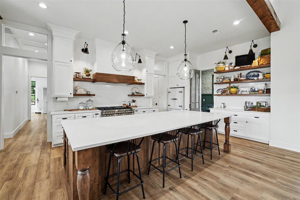 7670 Shiny Top Ranch Lane Property Photo 13