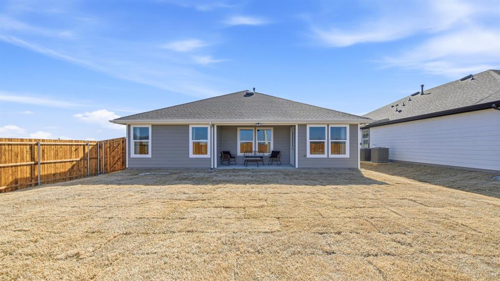 8421 Bluebonnet Bend Road Property Photo 35