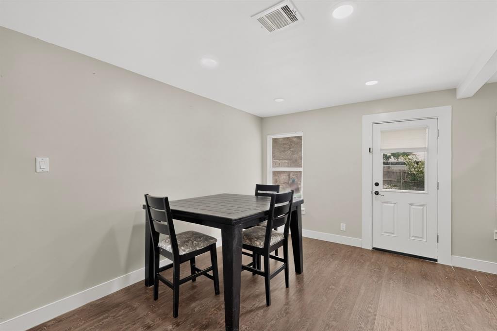 2310 Costa Mesa Drive Property Photo 8