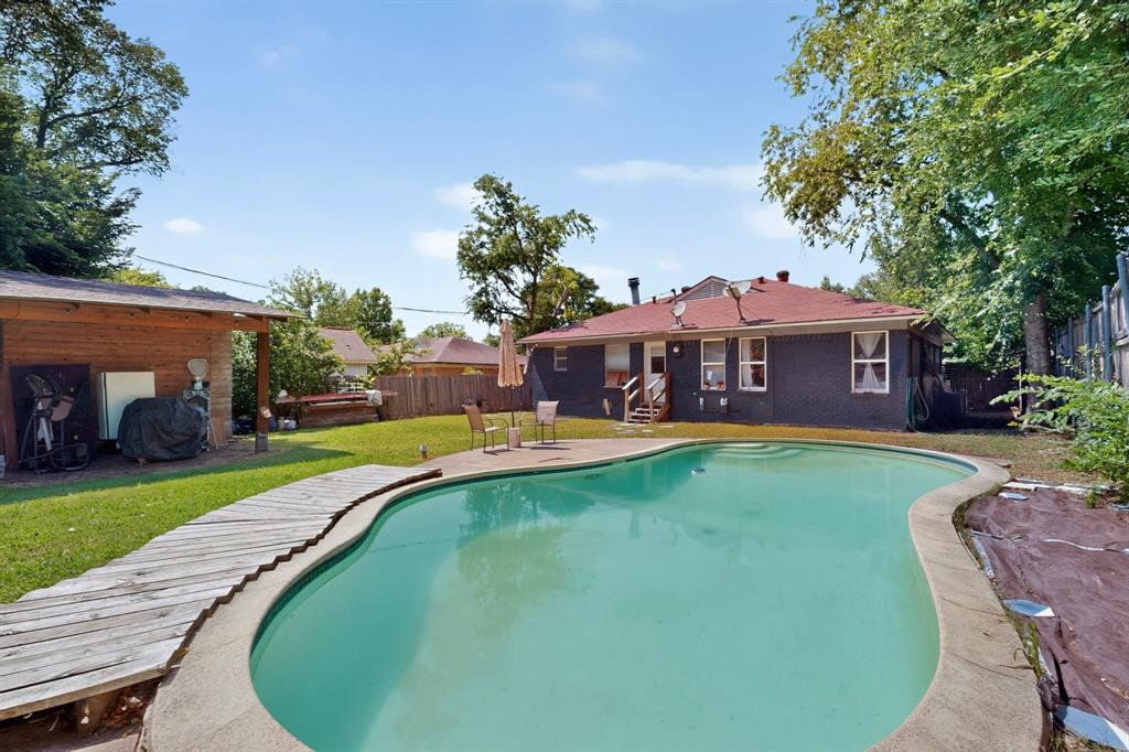 2310 Costa Mesa Drive Property Photo 28