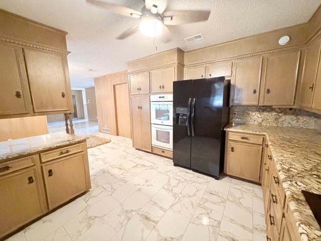 2942 Arrowhead Drive Property Photo 5