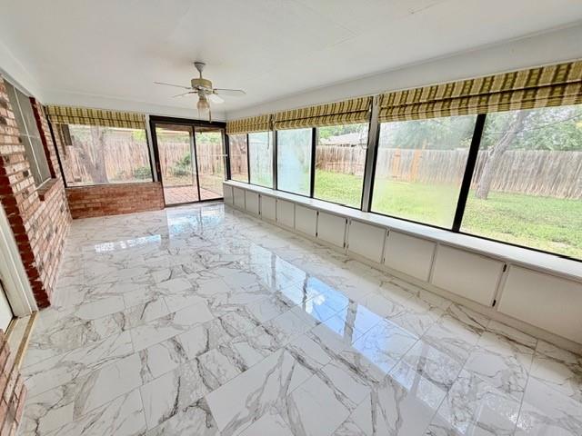 2942 Arrowhead Drive Property Photo 6
