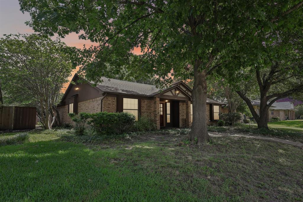 113 E Bancroft Drive Property Photo 1