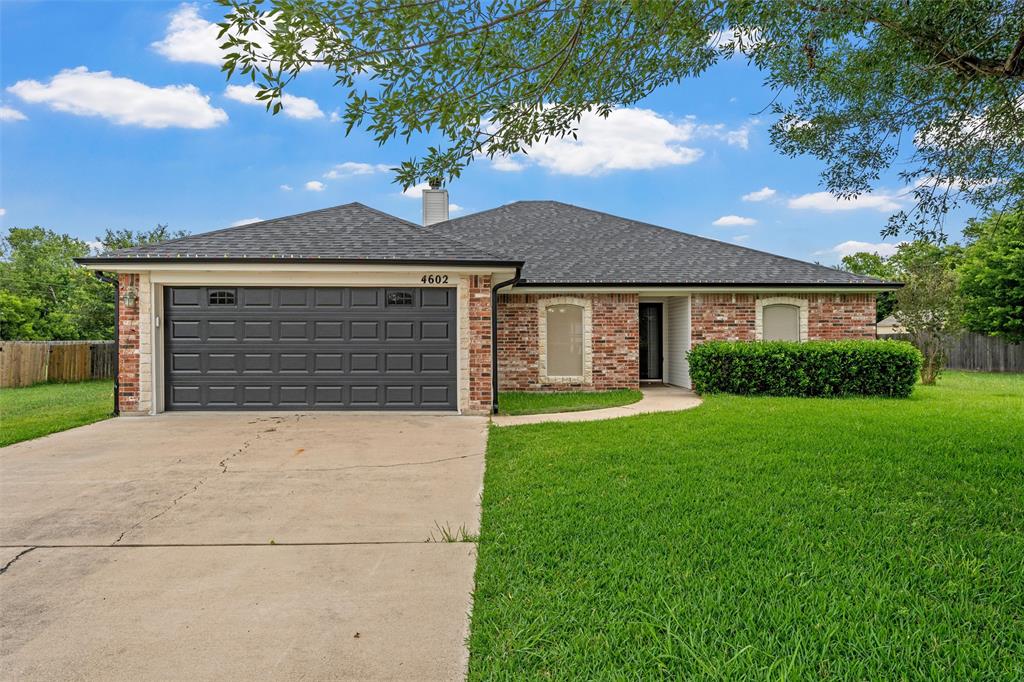 4602 Stonehaven Drive Property Photo 1