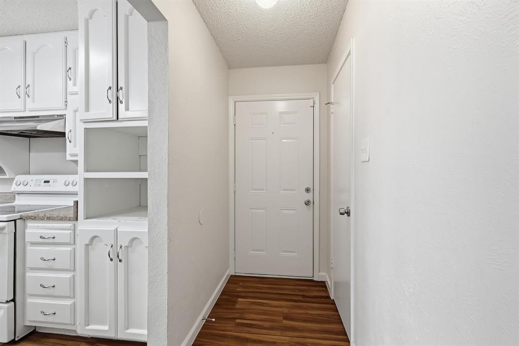 6536 Windrock Property Photo 4