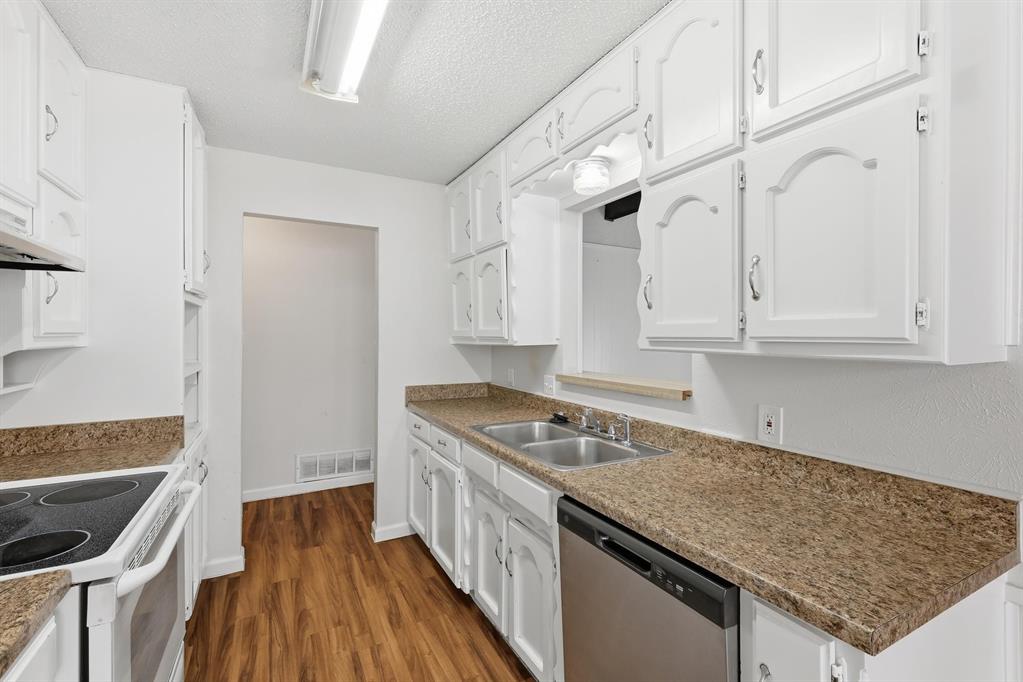 6536 Windrock Property Photo 9