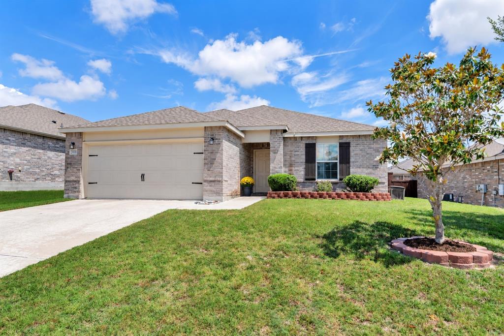 3011 Hickory Ridge Property Photo 1