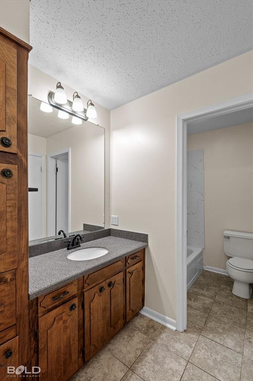 121 Carriage Square Drive Property Photo 14