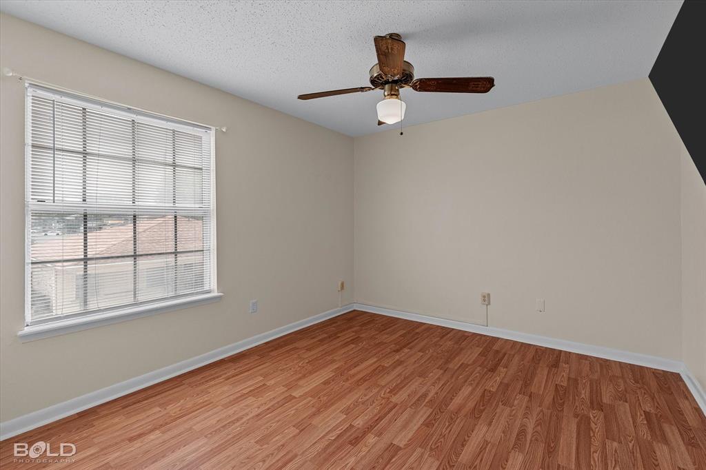 121 Carriage Square Drive Property Photo 17