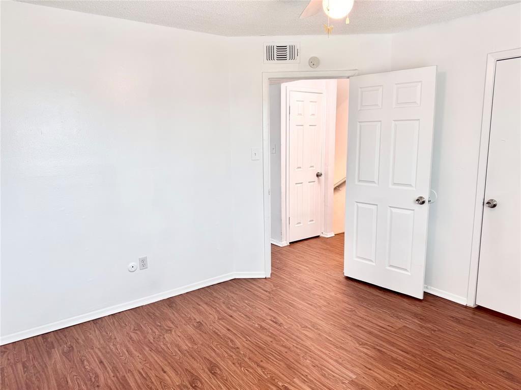 441 Sw Thomas Street D Property Photo 14