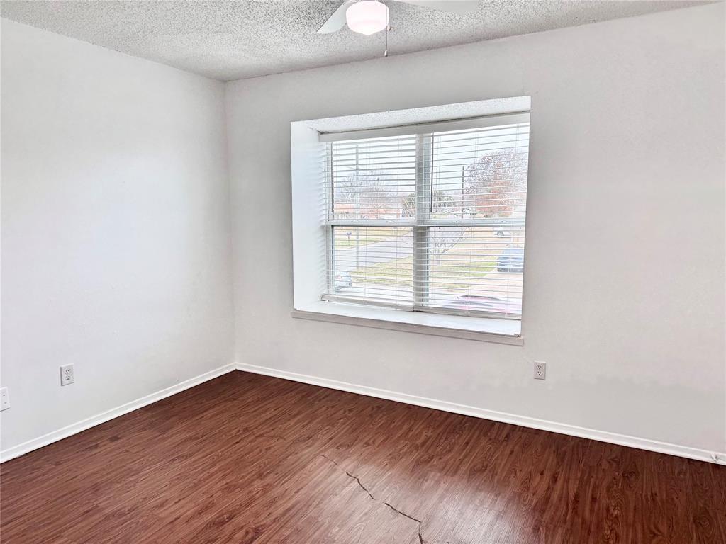 441 Sw Thomas Street D Property Photo 18