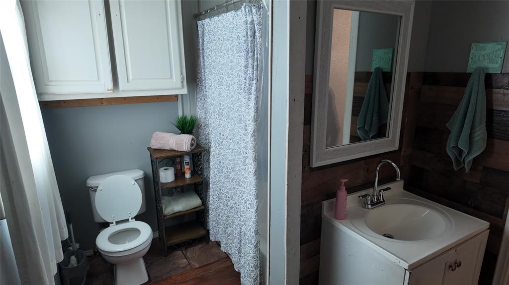 6709 Sue Ann Lane Property Photo 8