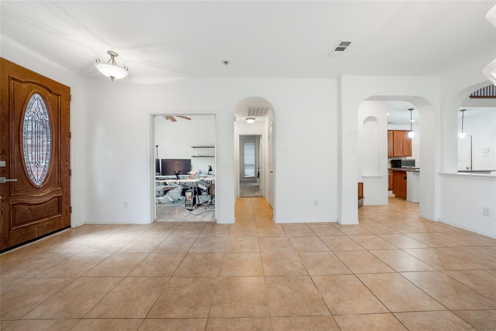 13763 Fall Harvest Drive Property Photo 3