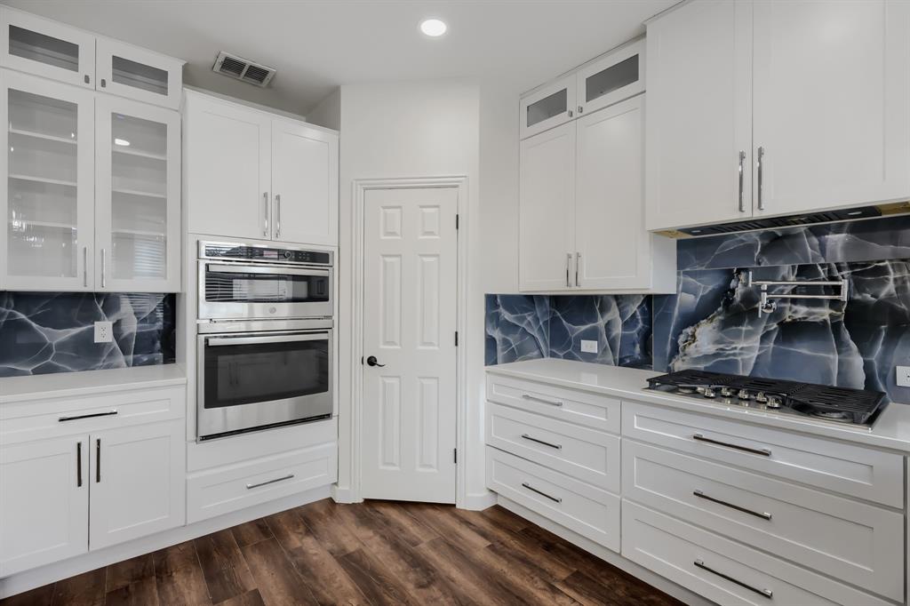 419 Misty Meadow Drive Property Photo 8
