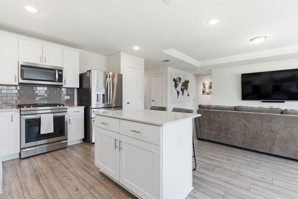 16024 Pious Drive Property Photo 8