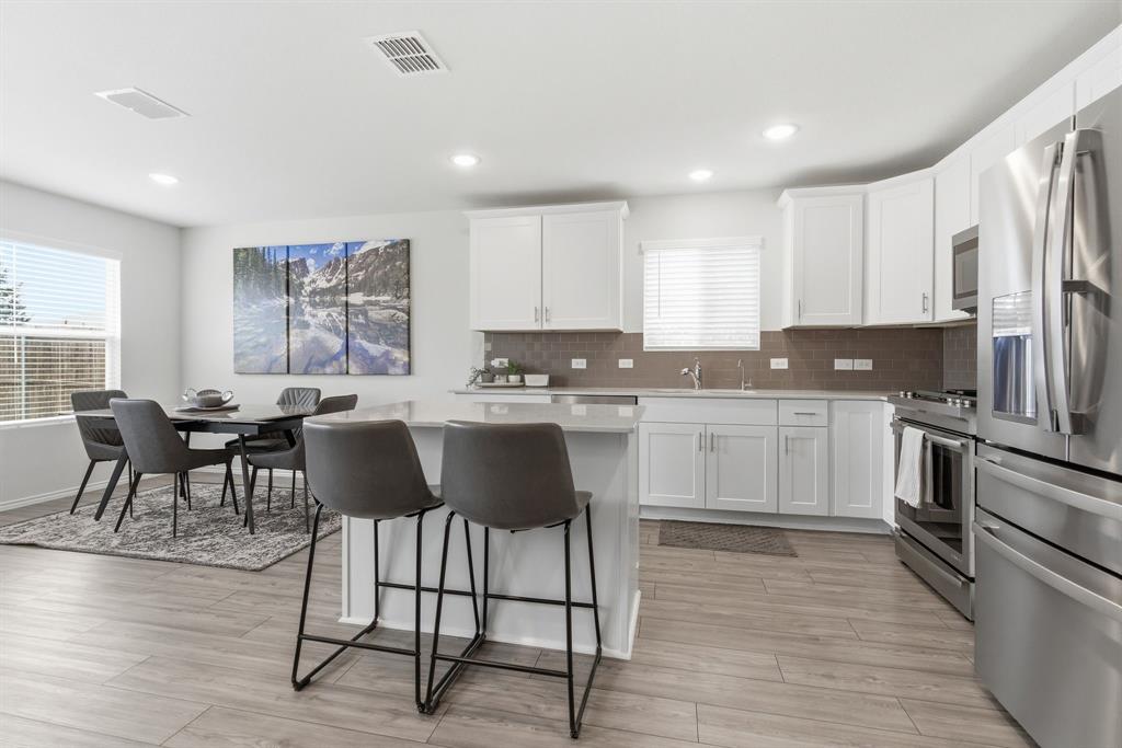16024 Pious Drive Property Photo 10
