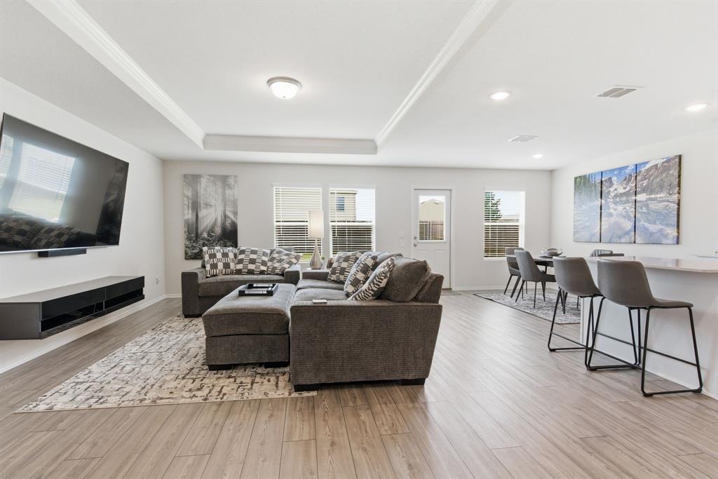 16024 Pious Drive Property Photo 12