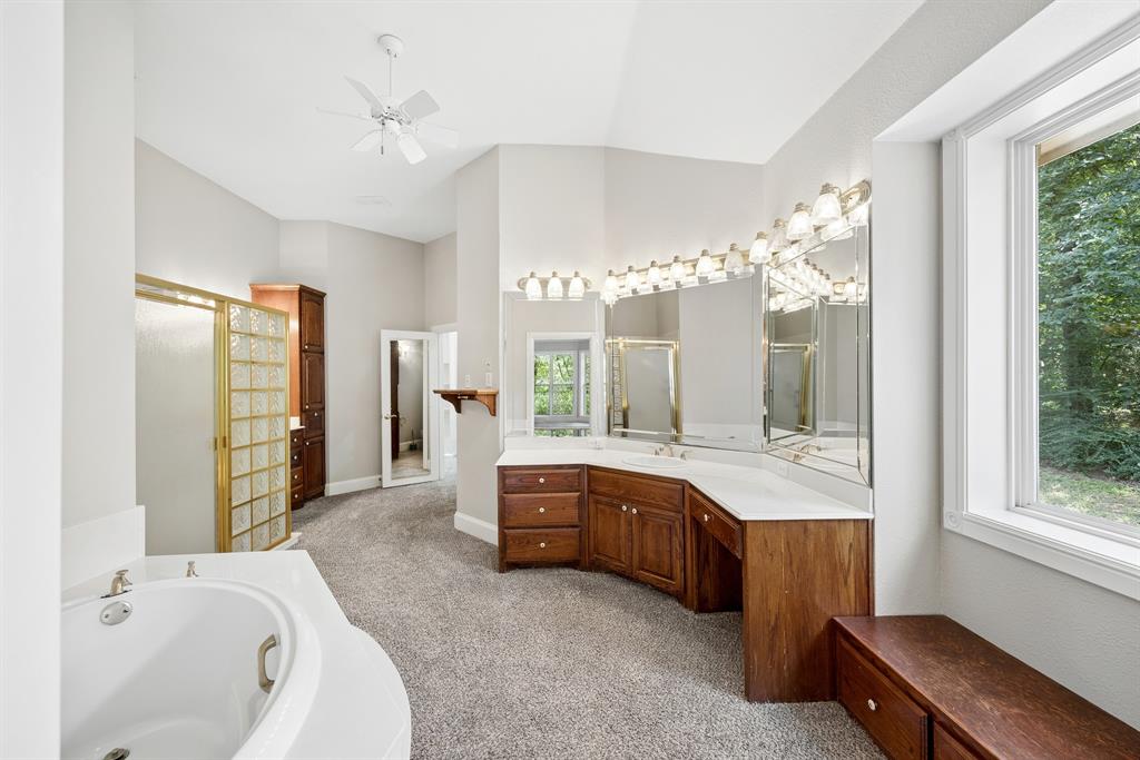 939 Garnet Cove Property Photo 14