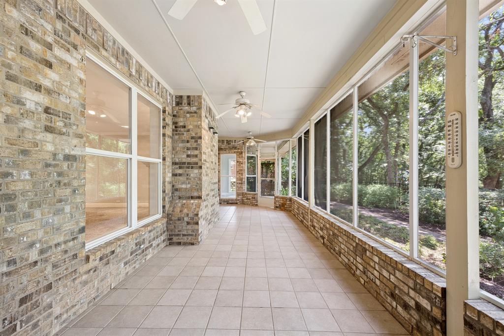 939 Garnet Cove Property Photo 23
