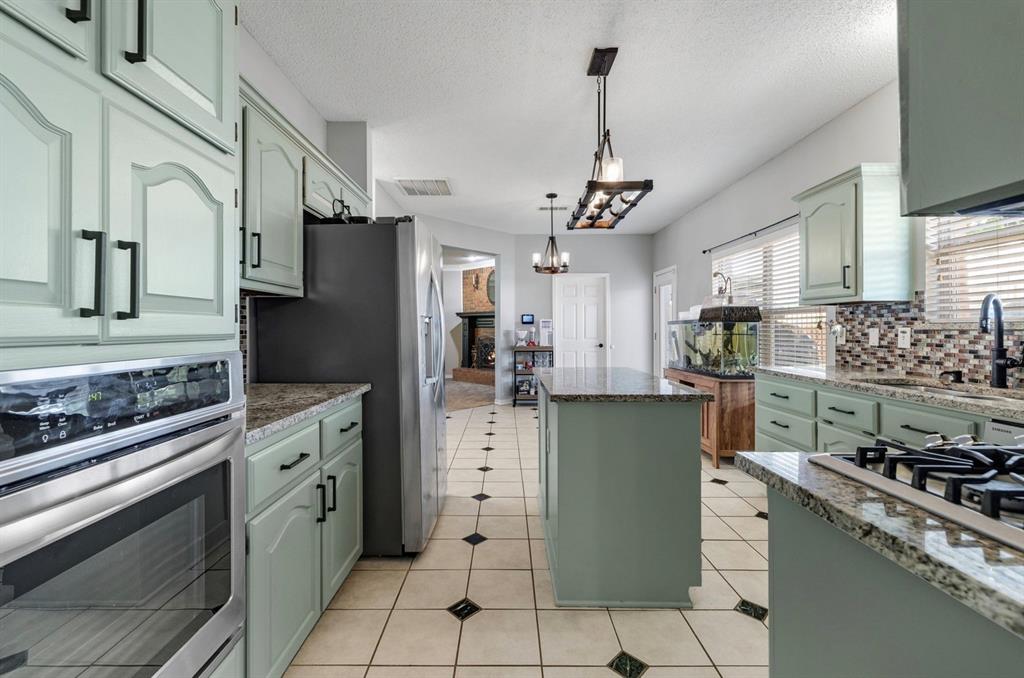 3105 Chalkstone Drive Property Photo 4