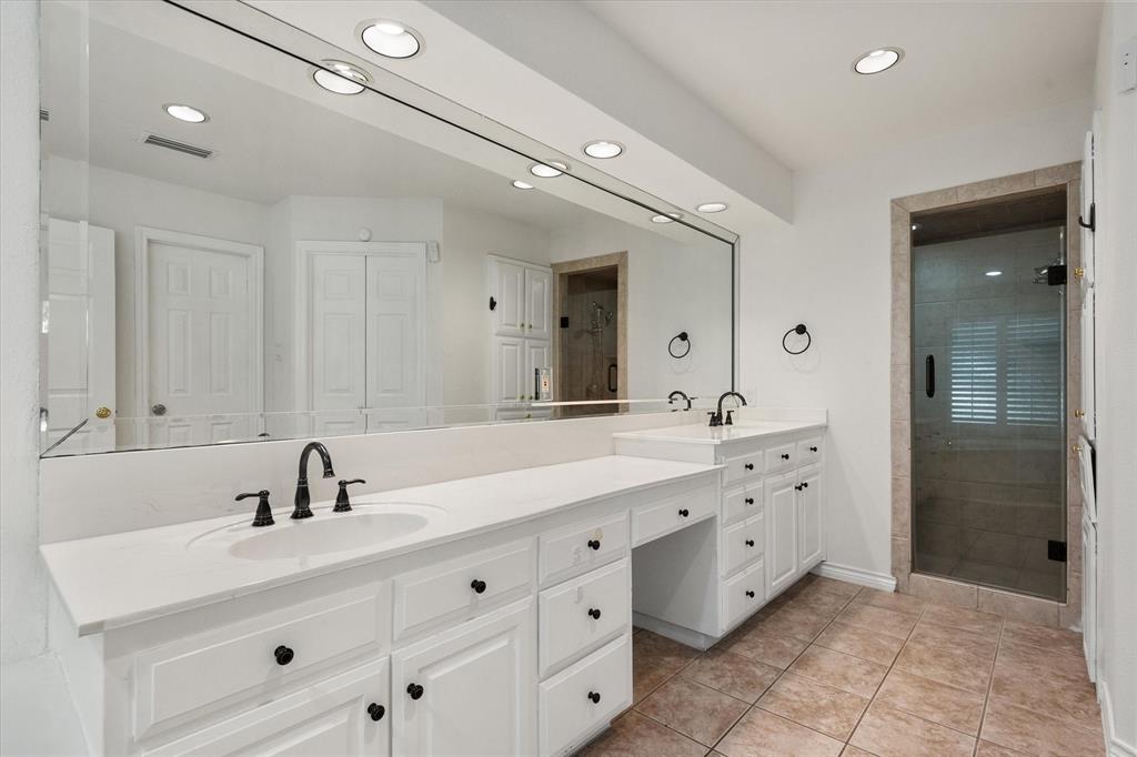 2801 Knotted Oaks Trail Property Photo 19