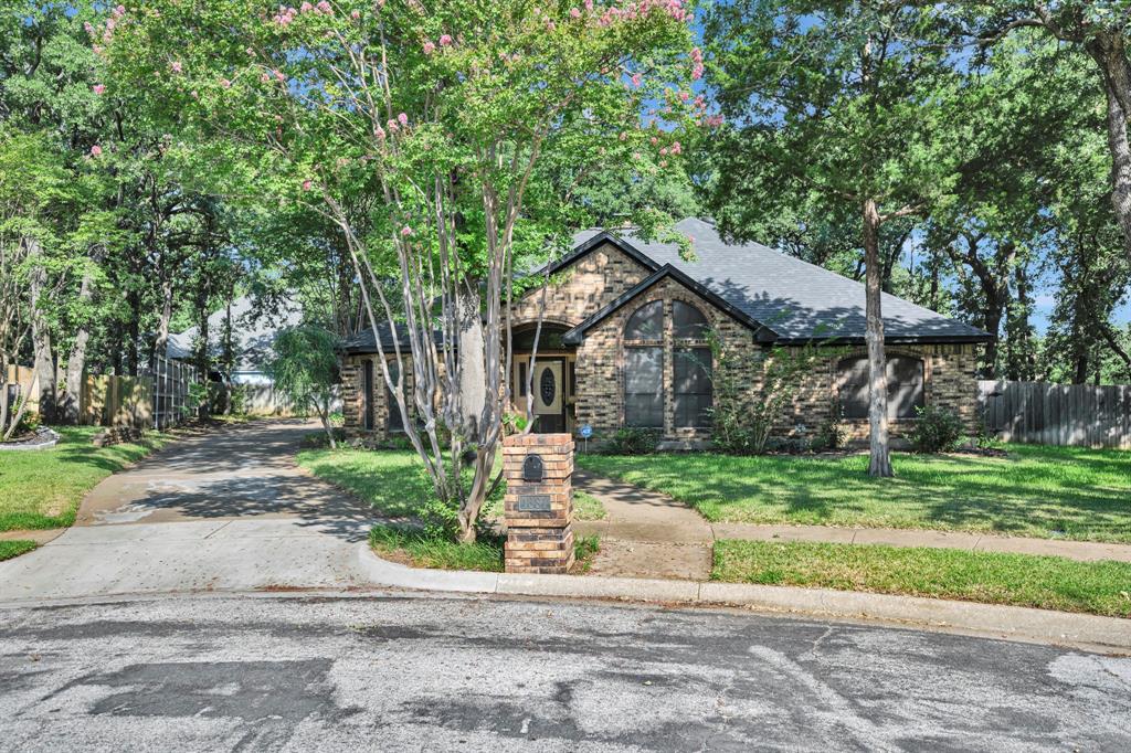 1381 Sweetgum Circle Property Photo 1