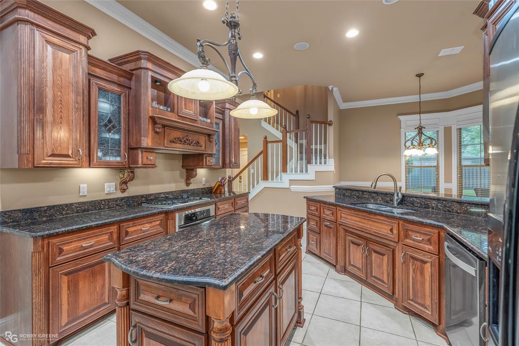 336 Briars Court Property Photo 6