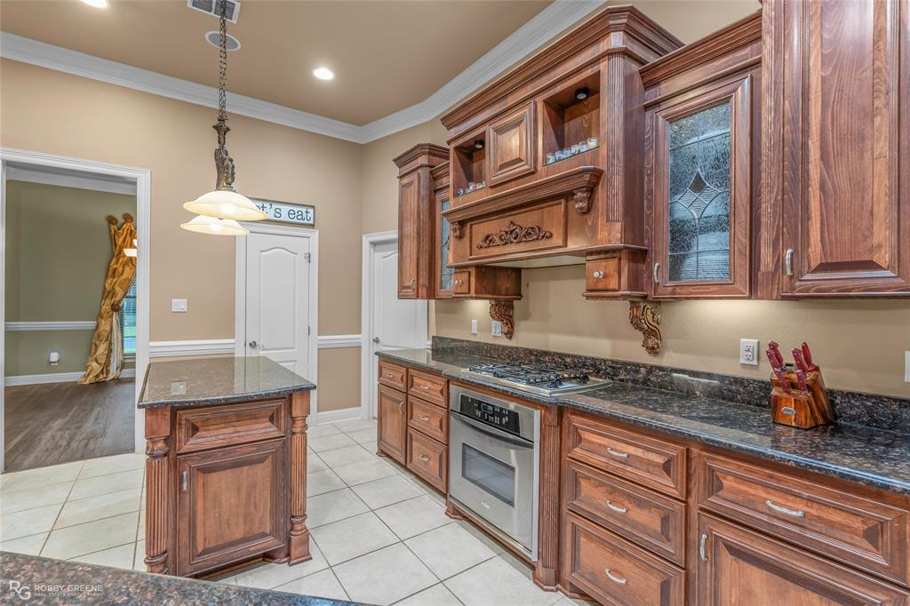 336 Briars Court Property Photo 8