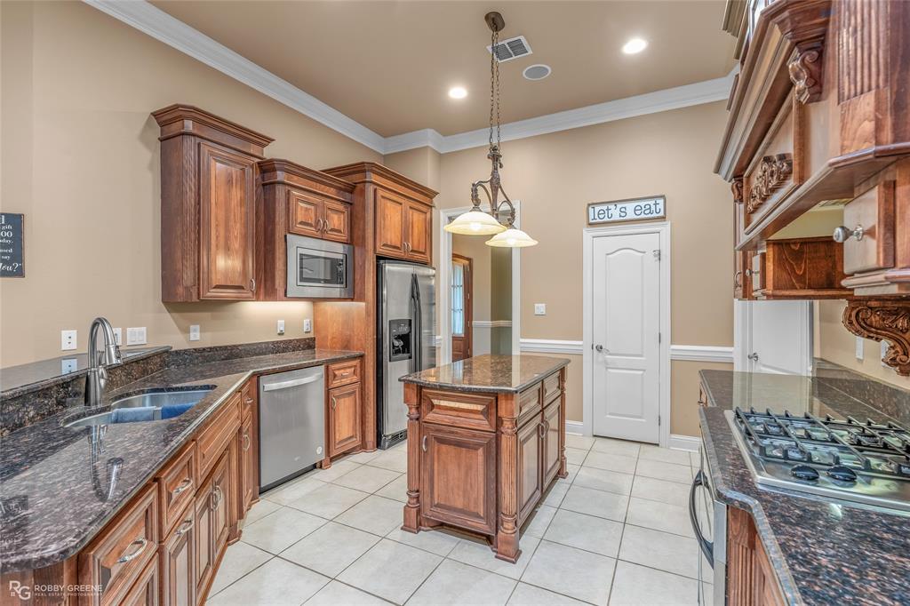 336 Briars Court Property Photo 9