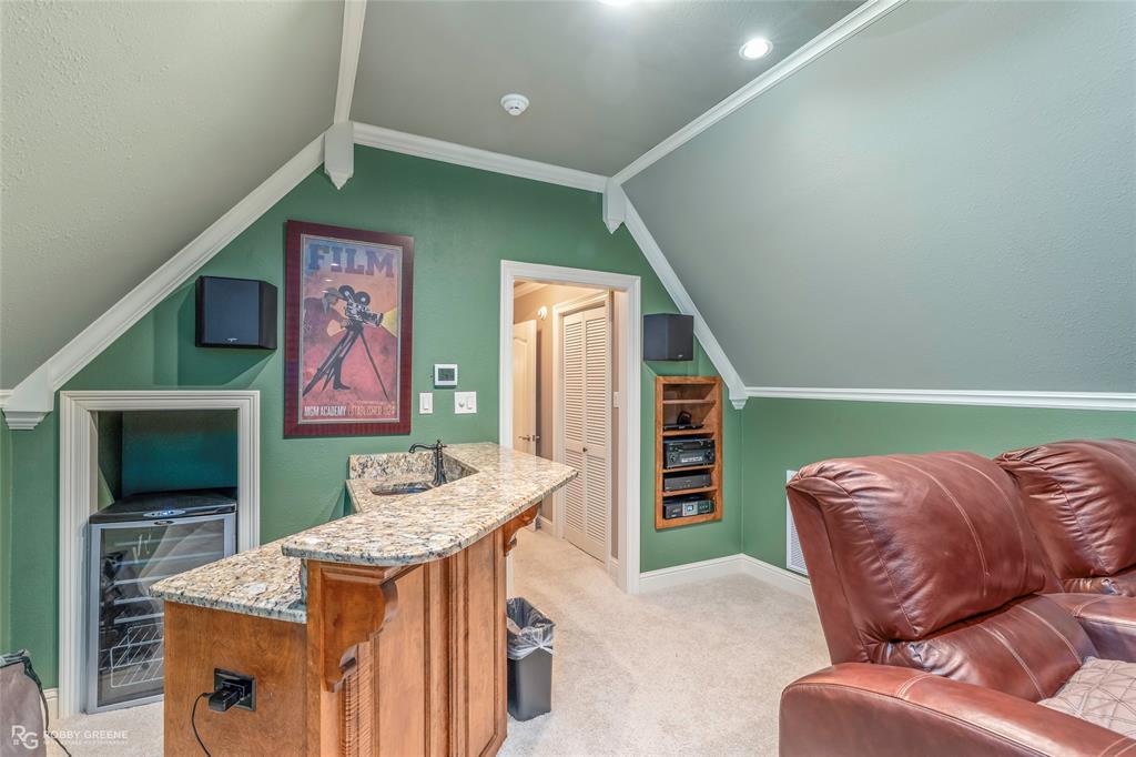 336 Briars Court Property Photo 14