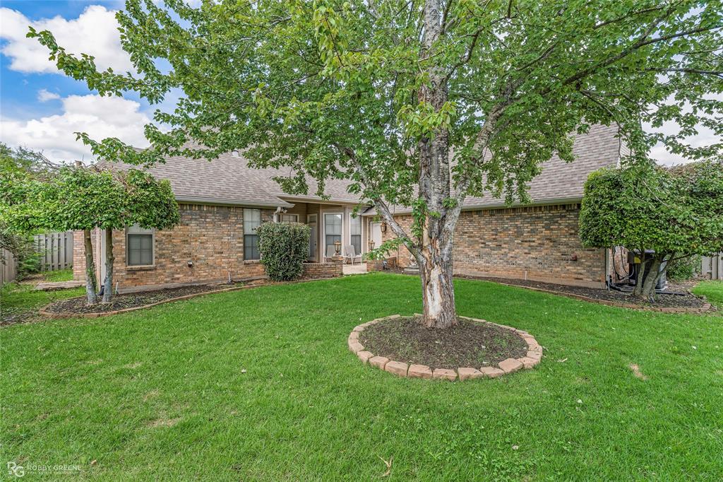 336 Briars Court Property Photo 38