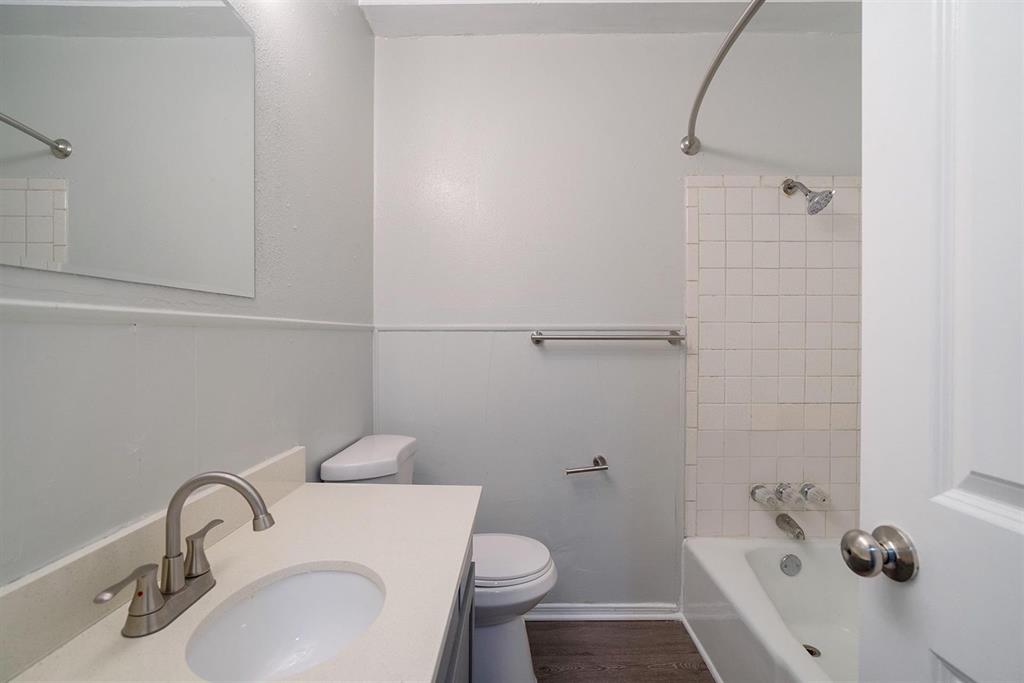 307 Rose Street 309-C Property Photo 1