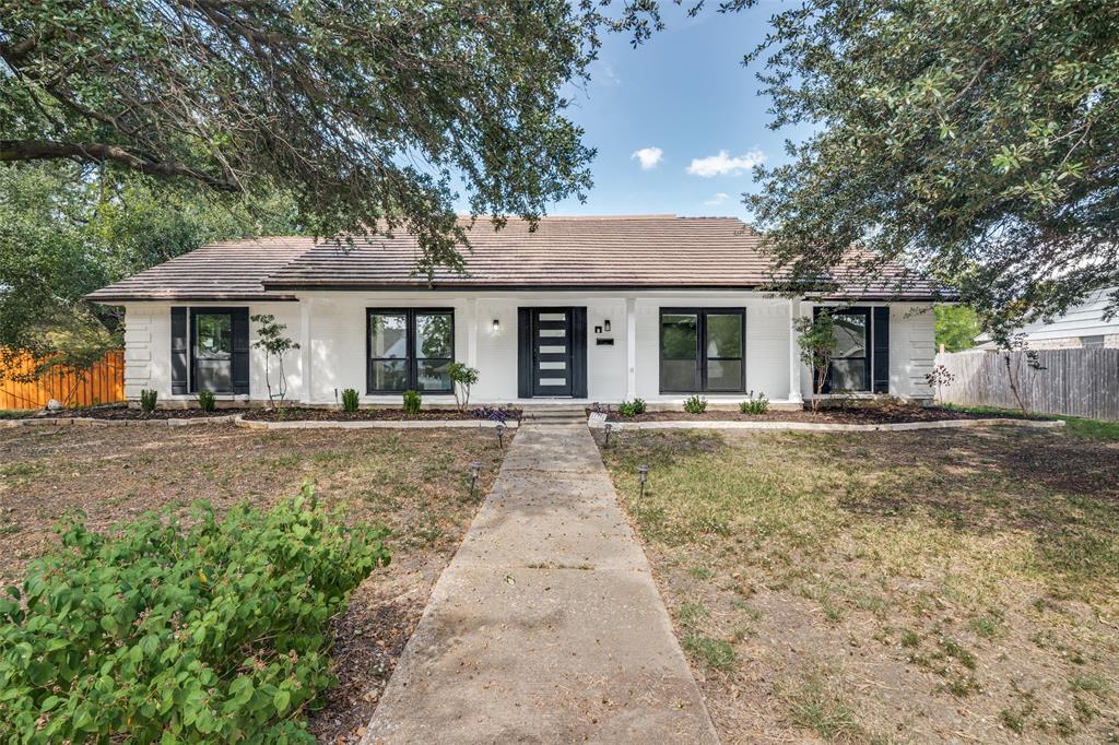 11335 Drummond Circle Property Photo 1