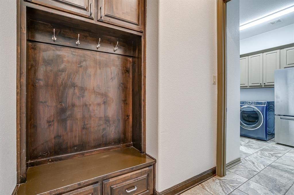 12416 Indian Creek Drive Property Photo 30