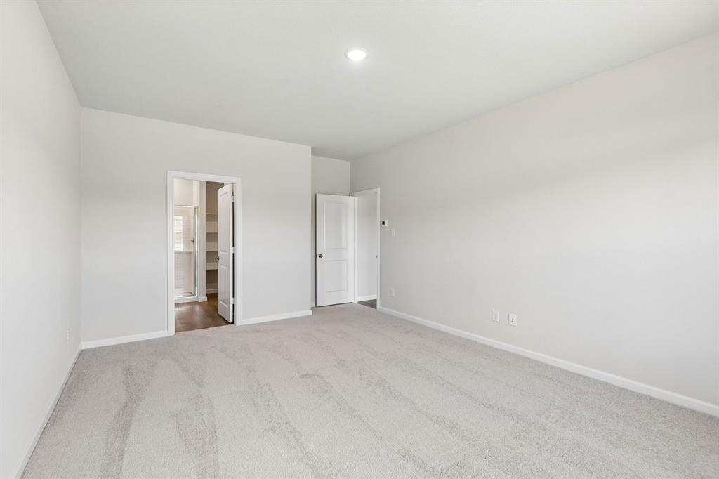 3807 Brewster Lane Property Photo 17
