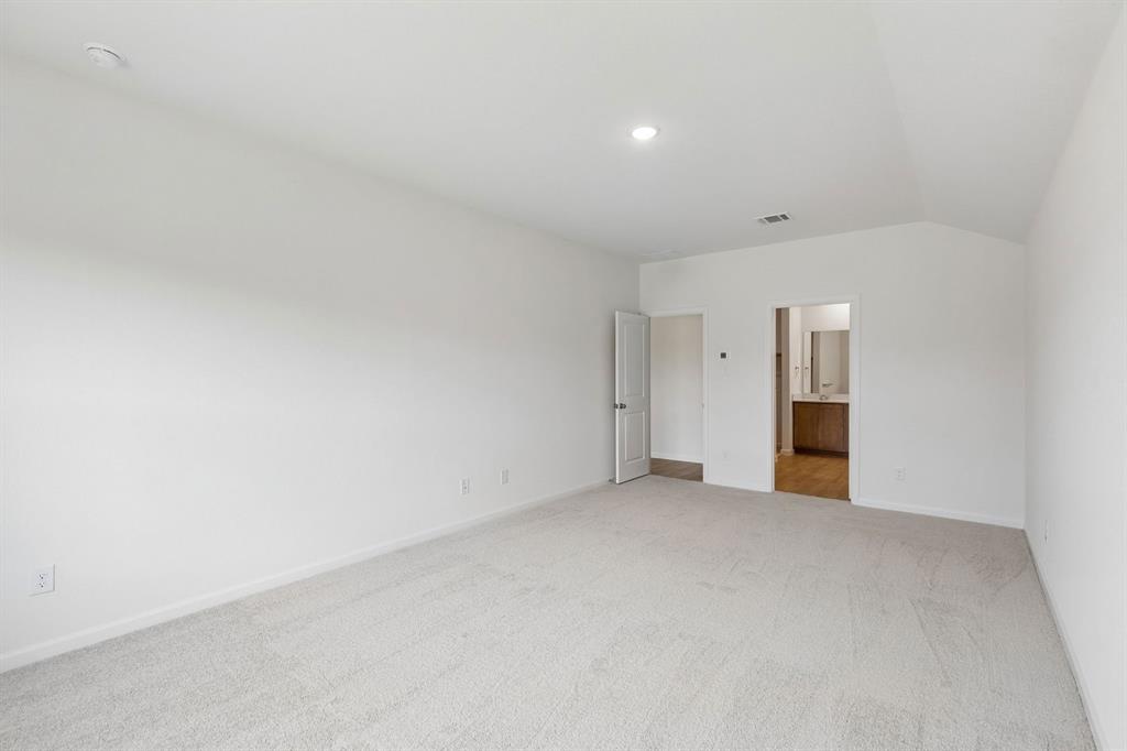 3803 Brewster Lane Property Photo 15